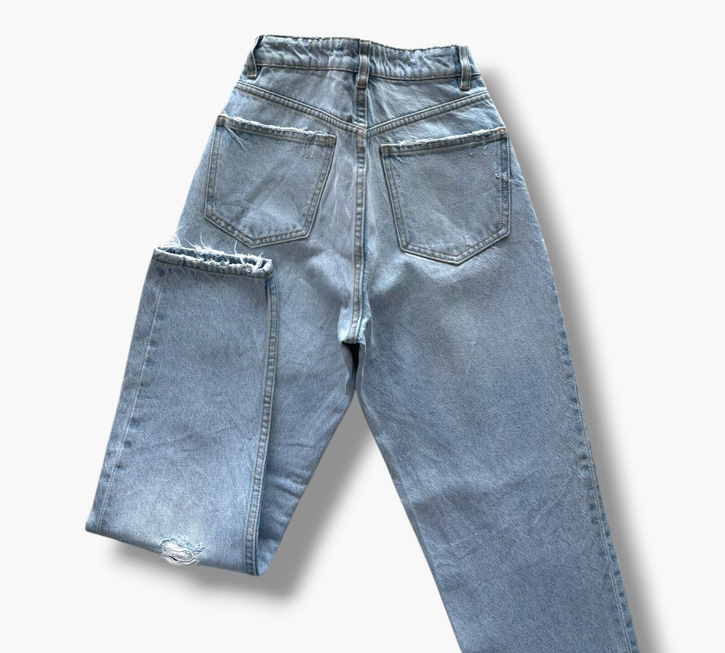 ZARA MOM JEANS | SIZE 34