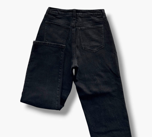 SO STRAIGHT | SIZE 42-44