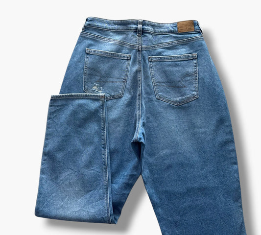 AMERICAN EAGLE MOM JEANS | SIZE 46