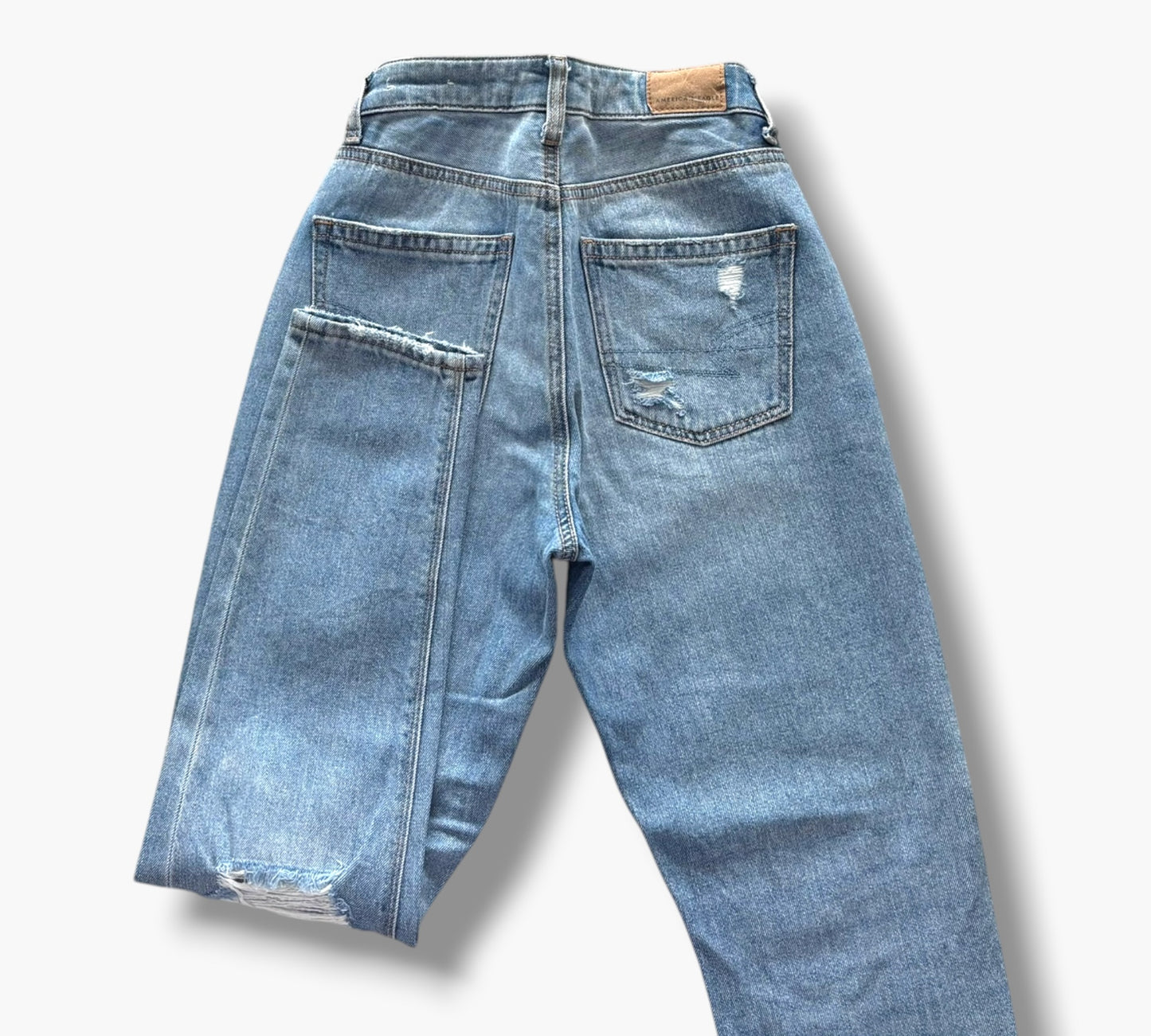 AMERICAN EAGLE MOM | SIZE 34