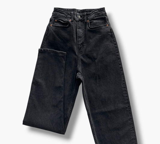 H&M MOM JEANS | SIZE 36