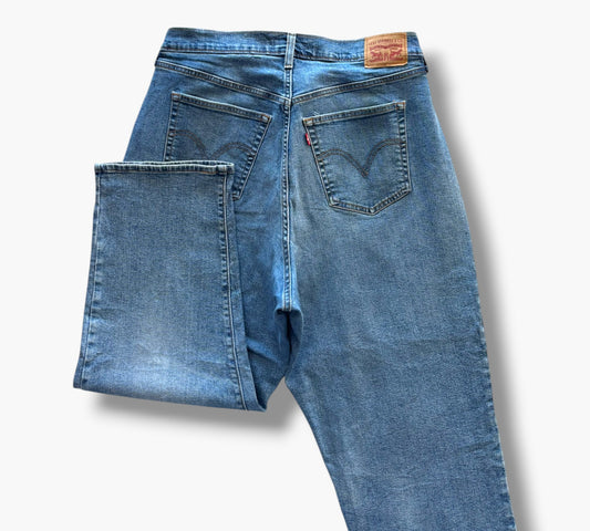 LEVI'S WEDGIE STRAIGHT | SIZE 50