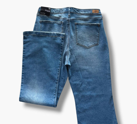 (NUEVO) SOFÍA VERGARA FLARE | SIZE 50