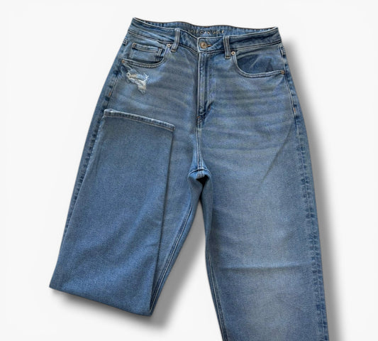 AMERICAN EAGLE MOM JEANS | SIZE 44