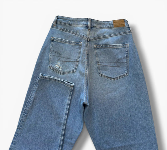 AMERICAN EAGLE MOM JEANS | SIZE 44