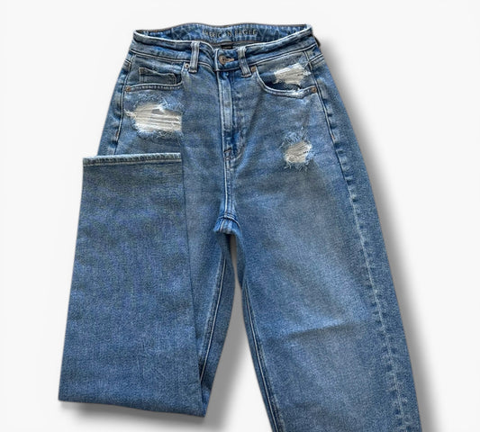 AMERICAN EAGLE MOM JEANS | SIZE 36-38