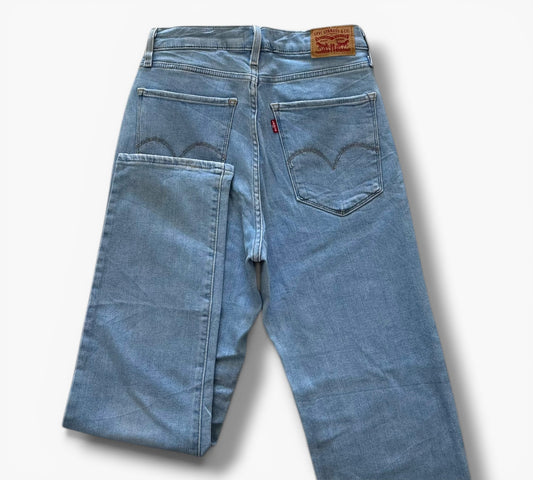 LEVIS' 724 STRAIGHT CROP | SIZE 40-42