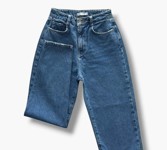 ZARA MOM JEANS | SIZE 38