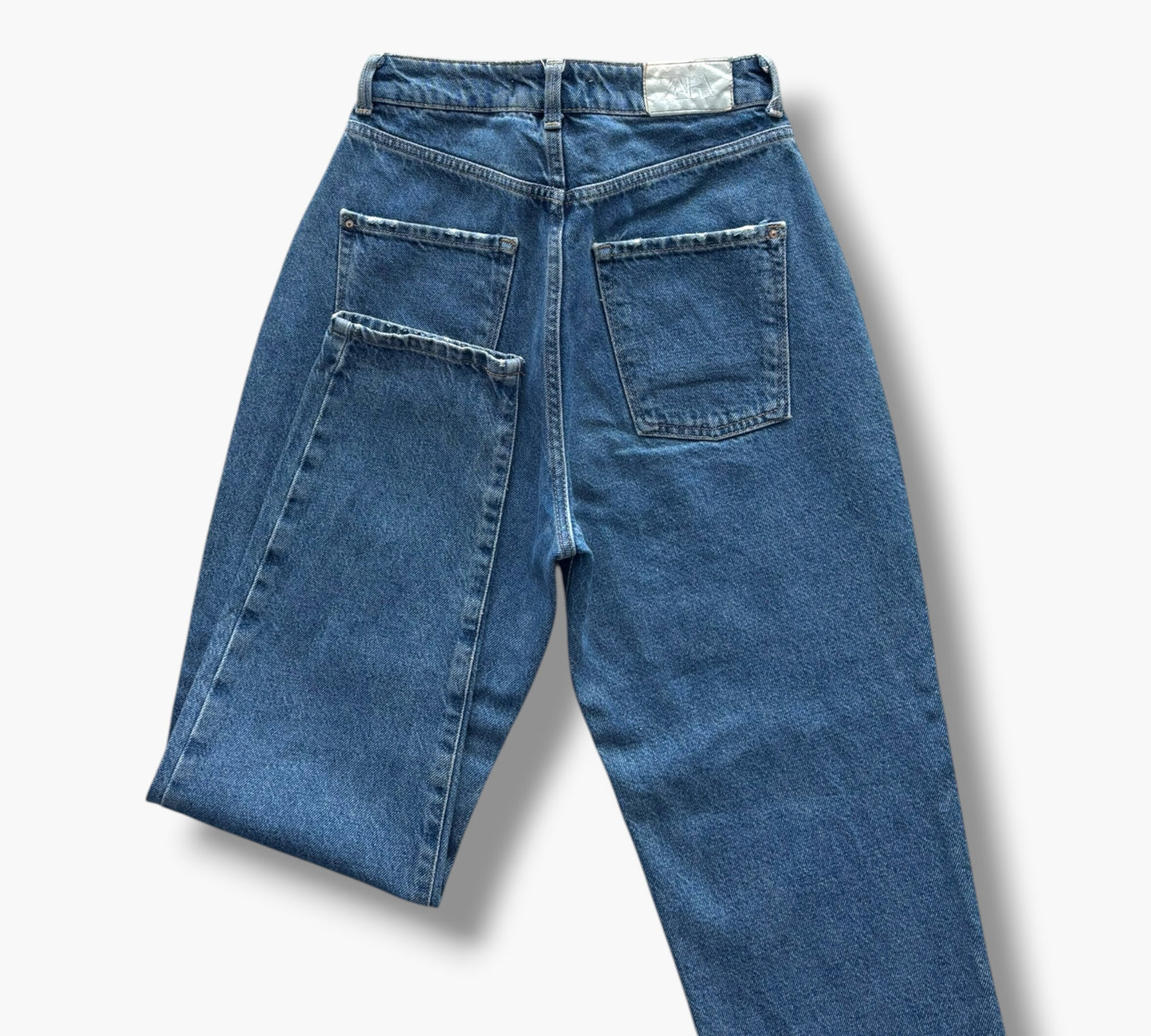 ZARA MOM JEANS | SIZE 38