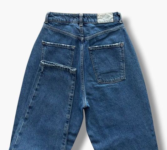 ZARA MOM JEANS | SIZE 38