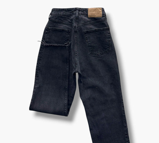 H&M MOM JEANS | SIZE 36-38
