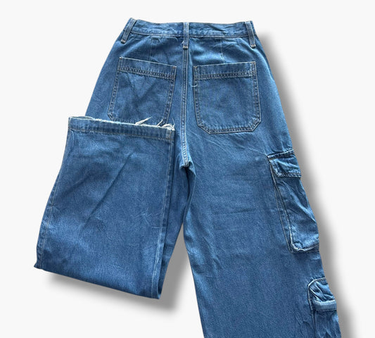 UNIVERSAL THREAD CARGO | SIZE 38