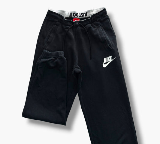 NIKE | SIZE S