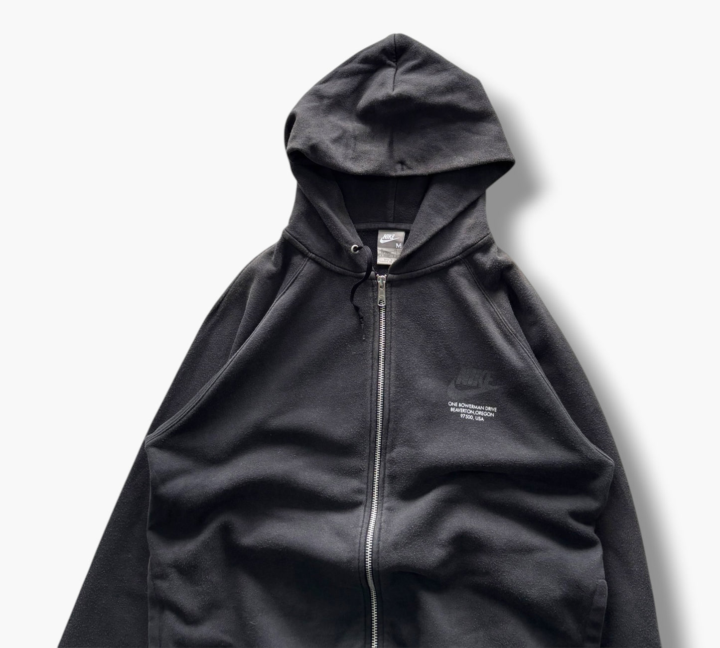 NIKE | SIZE M
