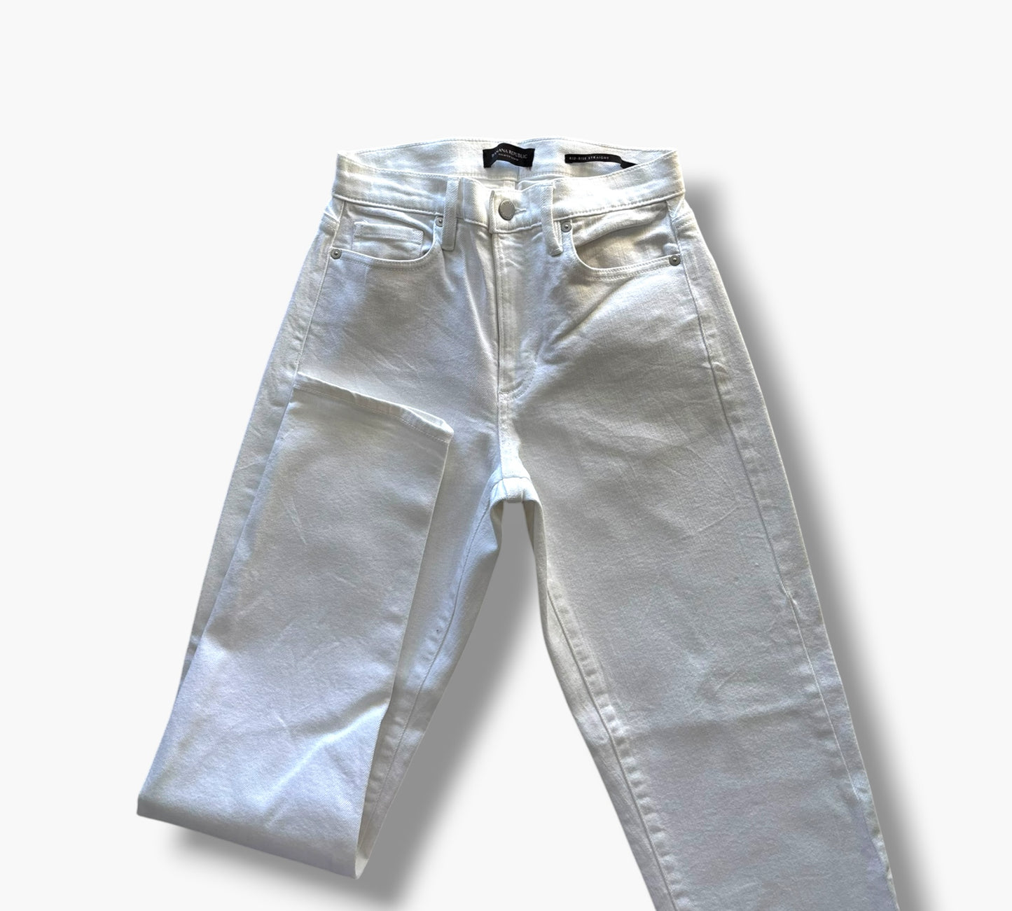 BANANA REPUBLIC WHITE STRAIGHT TIPO MOM | SIZE 34-36