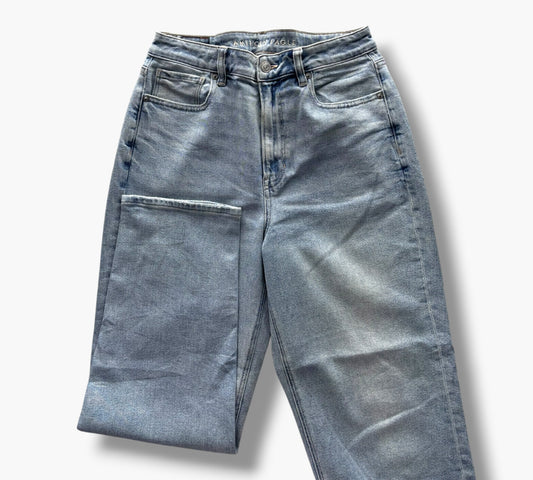 AMERICAN EAGLE MOM STRAIGHT | SIZE 40